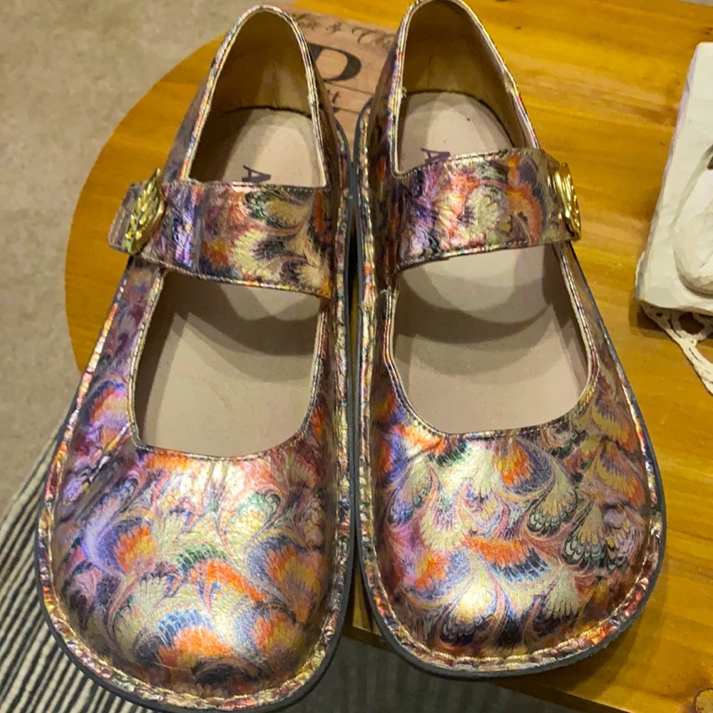 Alegria size 38 like new